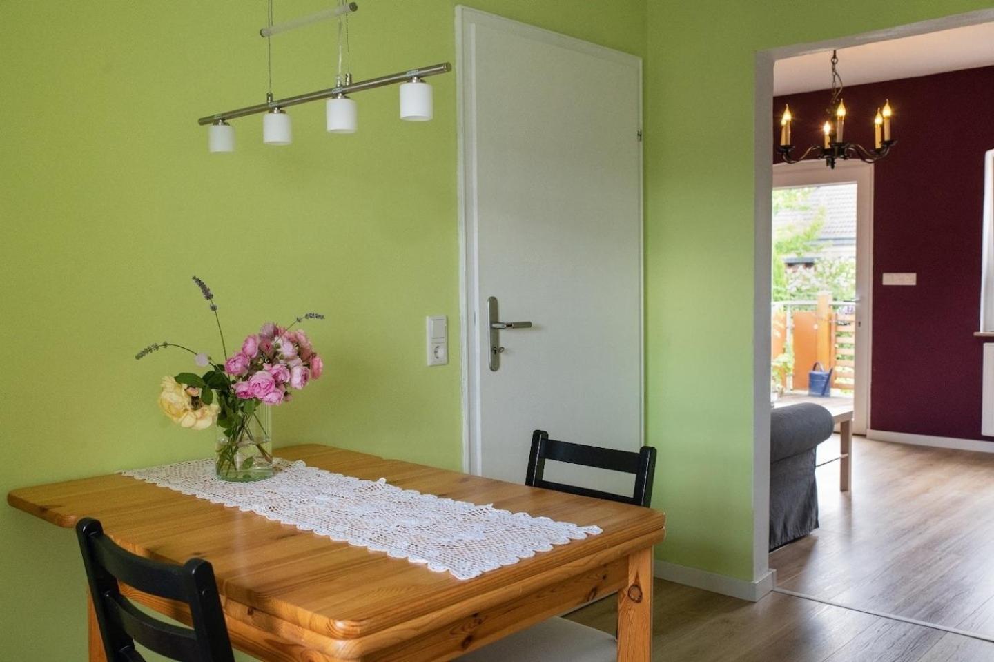 Farbenfrohe Ferienwohnung เดทโมลด์ ภายนอก รูปภาพ